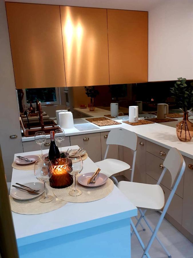 M&K Apartamenty Sailors Golden Yacht, Gdansk - Wyspa Sobieszewska Eksteriør billede